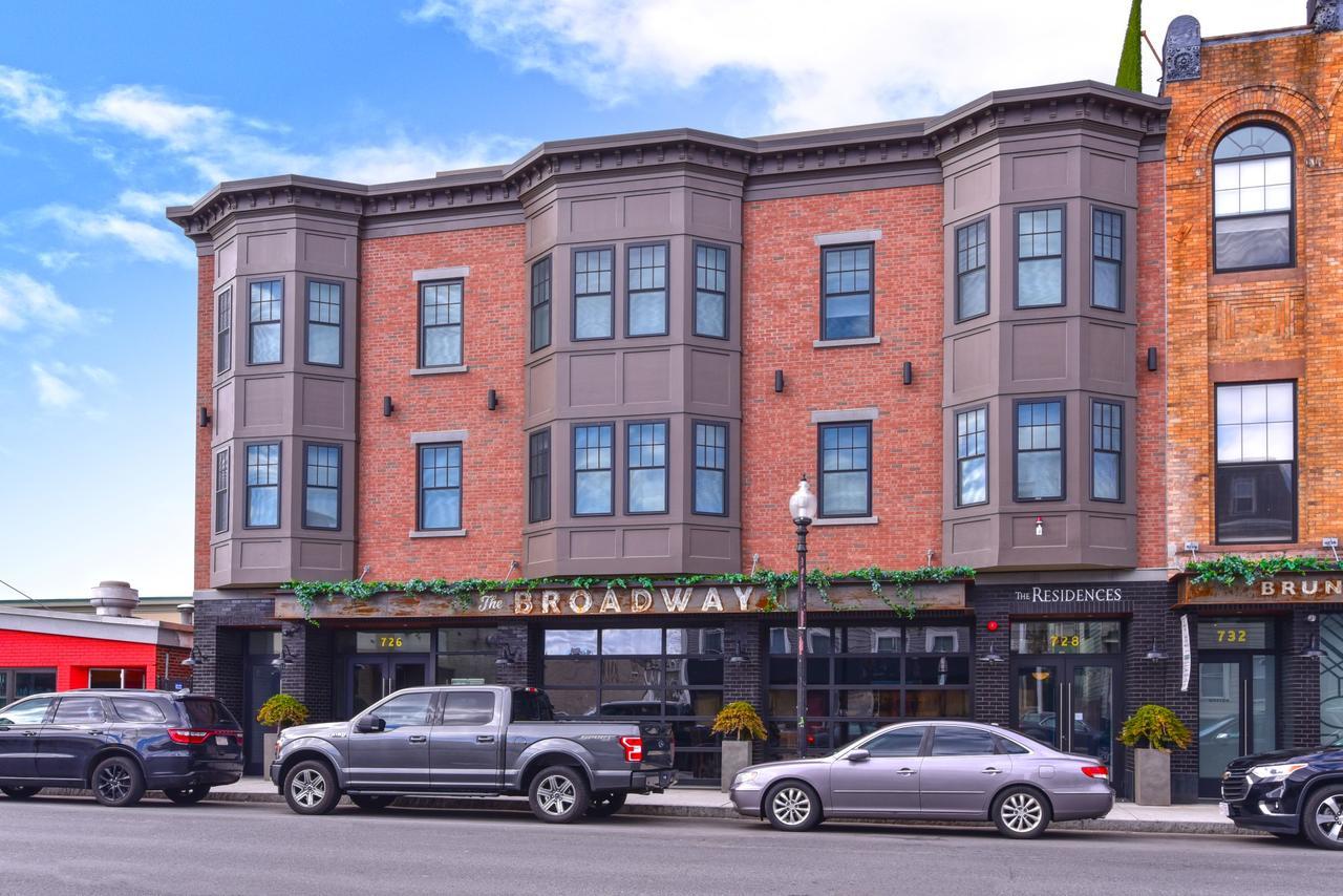 Global Luxury Suites South Boston Exterior photo