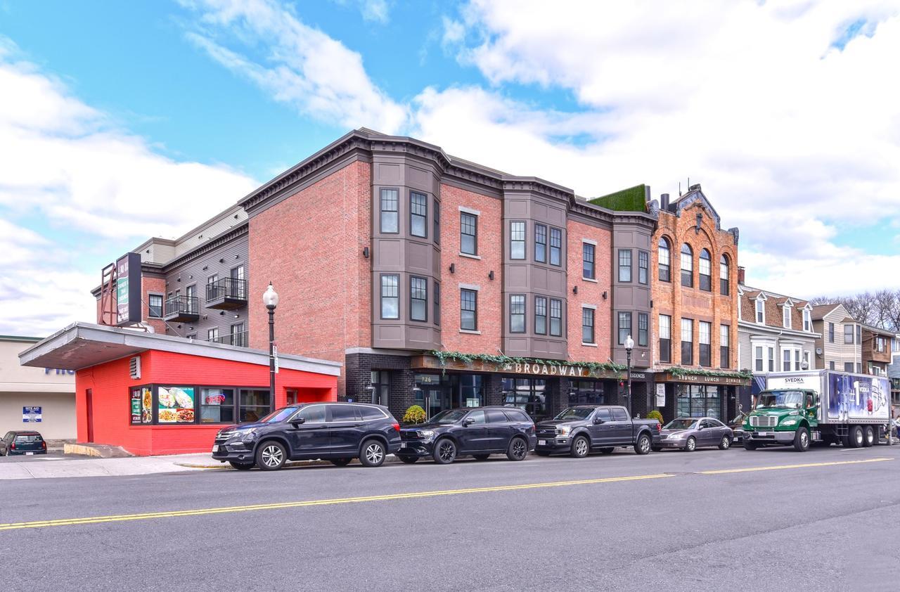 Global Luxury Suites South Boston Exterior photo